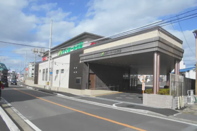 シティホール衣摺